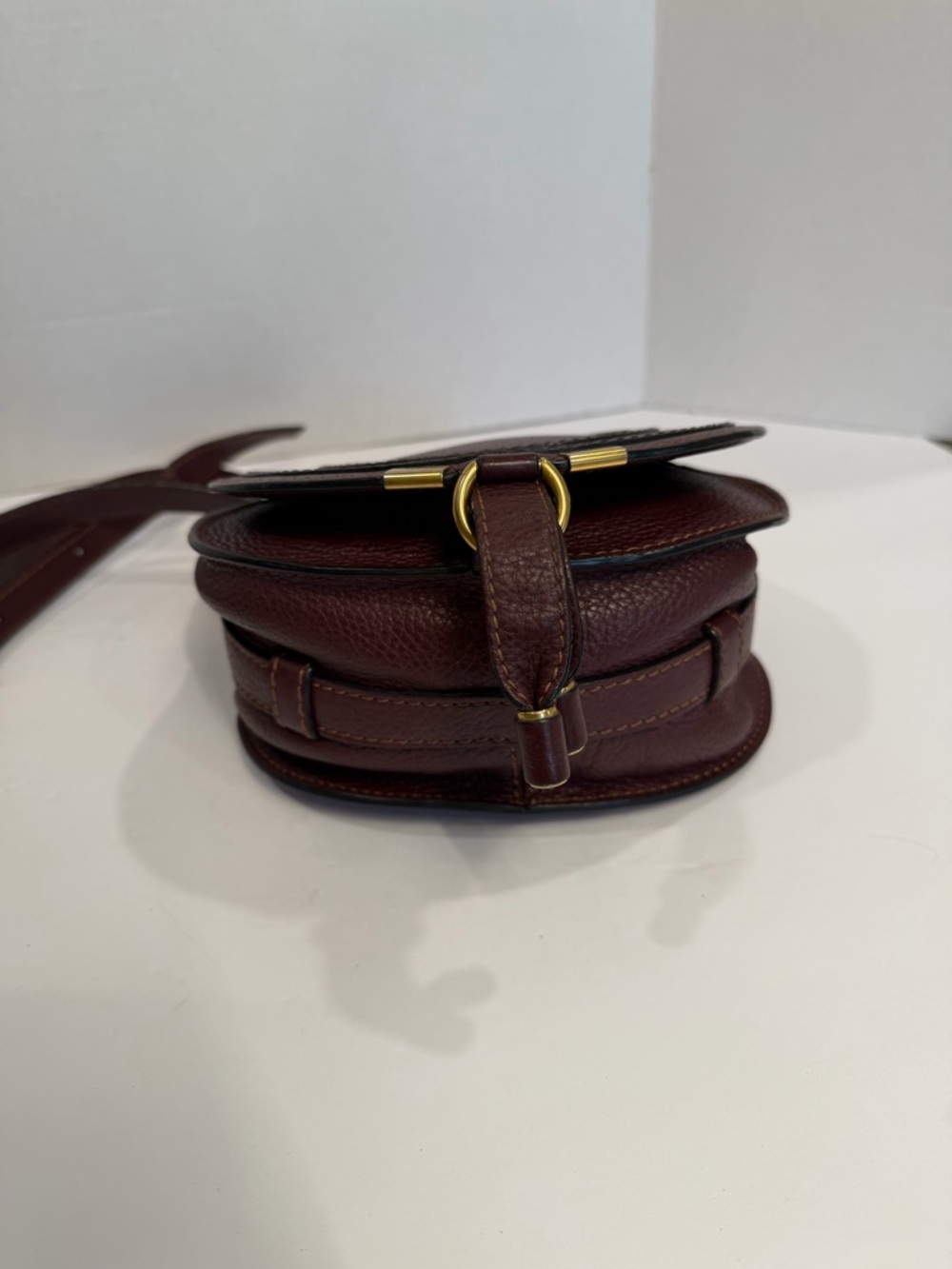 CHLOE Grained Calfskin Small Marcie Saddle Bag Dimness burgundy - Picture 5 of 10